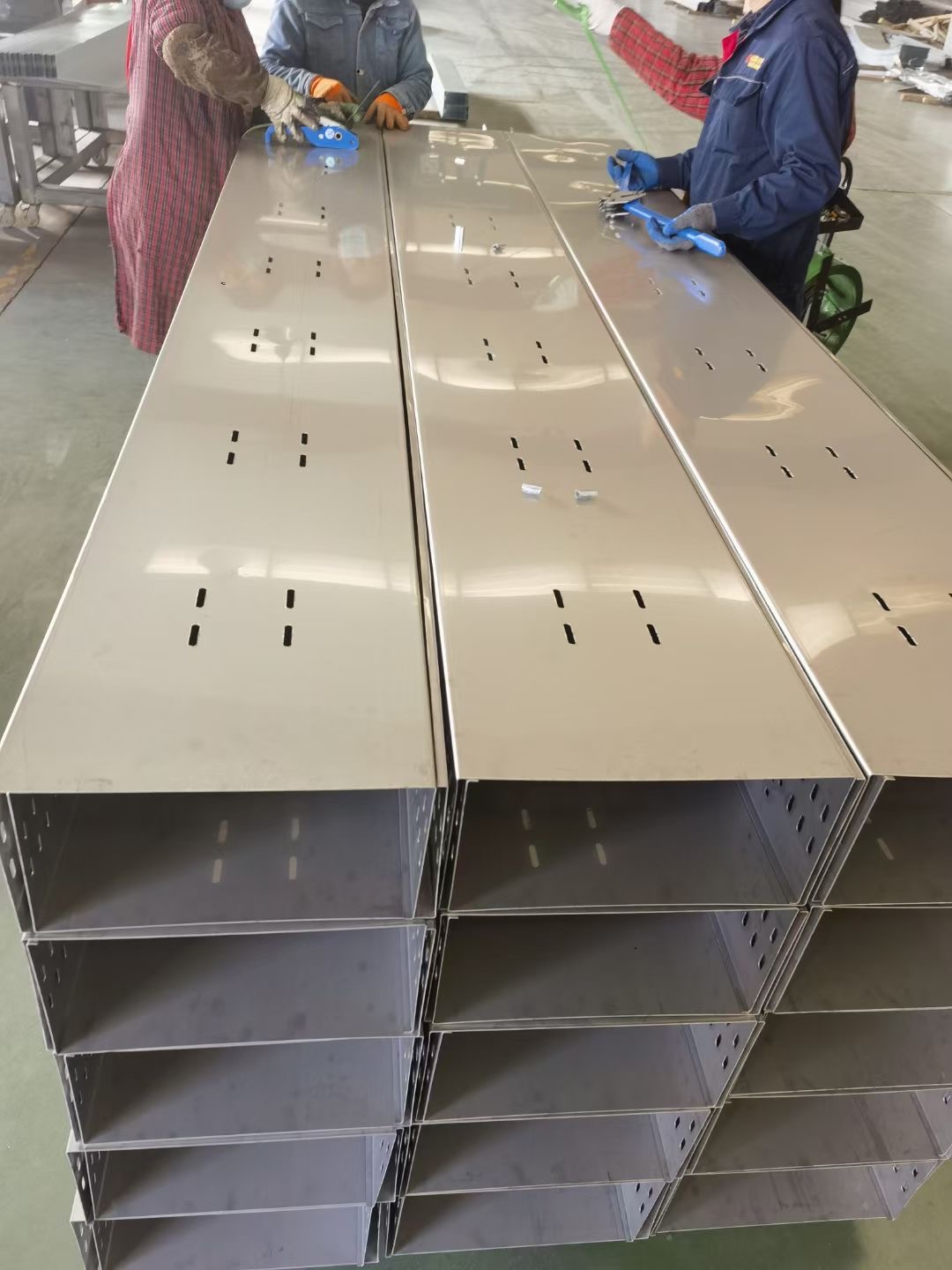 不銹鋼電纜橋架